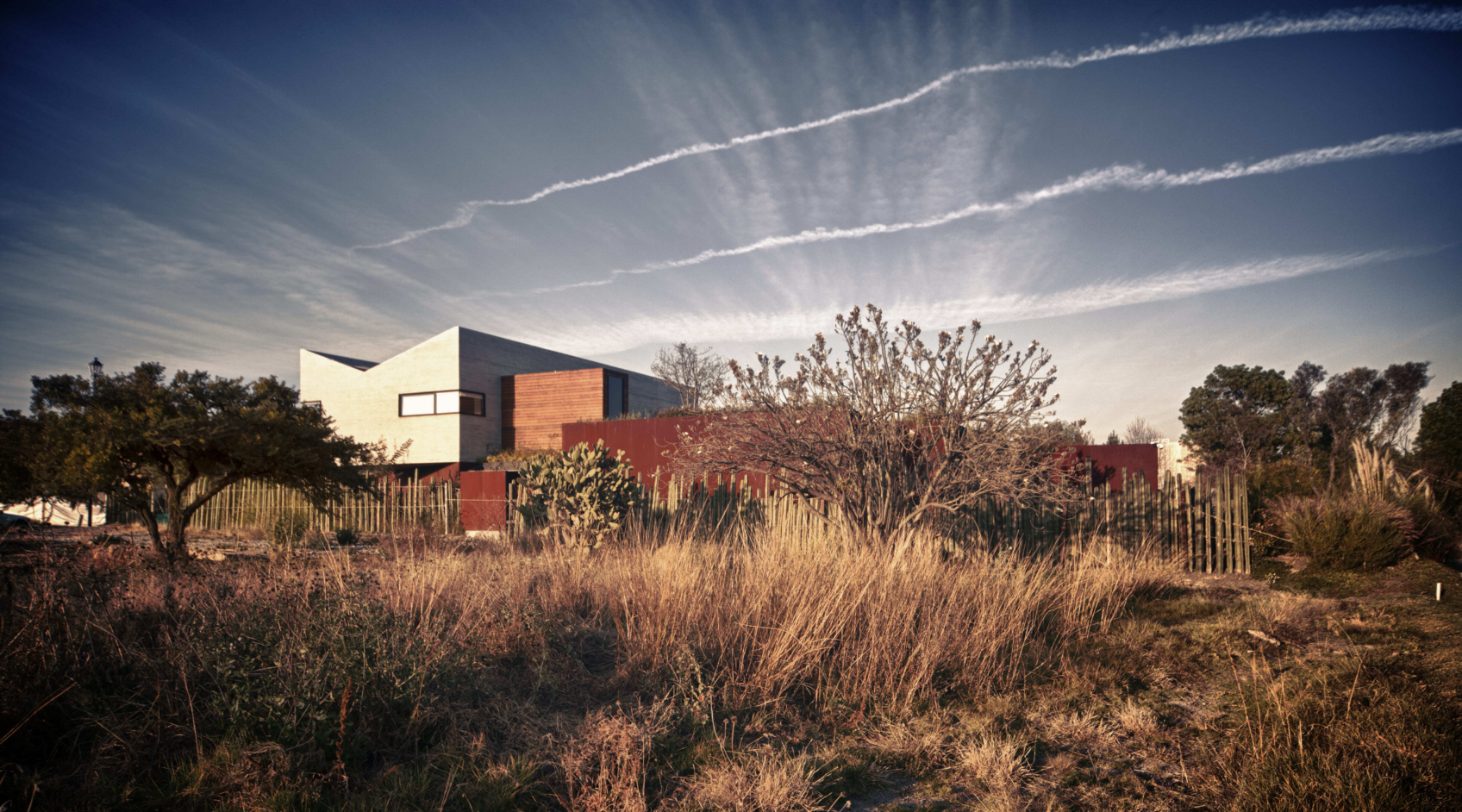 Casa Broid 10
